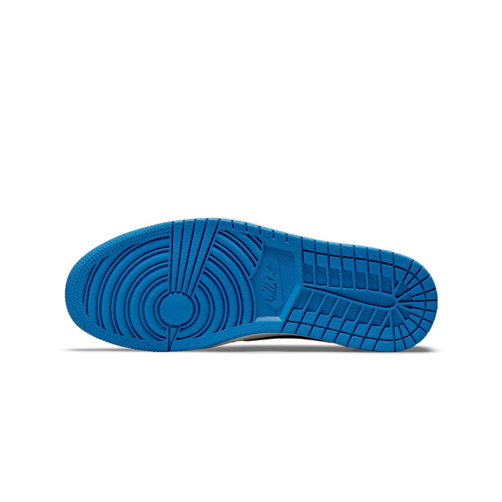 Air Jordan 1 Retro Low SP x Travis Scott “Fragment Design” sneakers