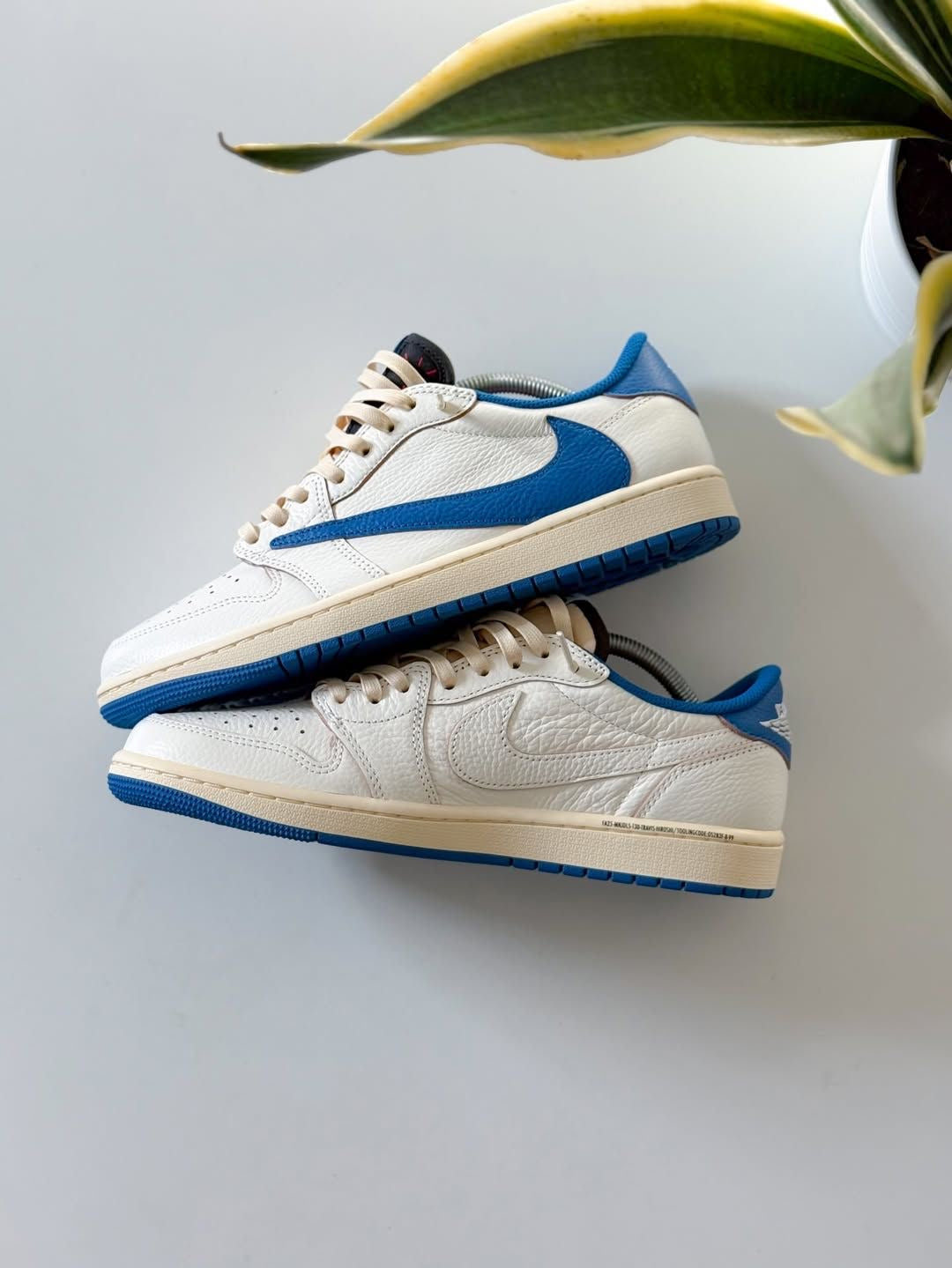 Air Jordan 1 Retro Low SP Fragment x Travis Scott Sail Military Blue