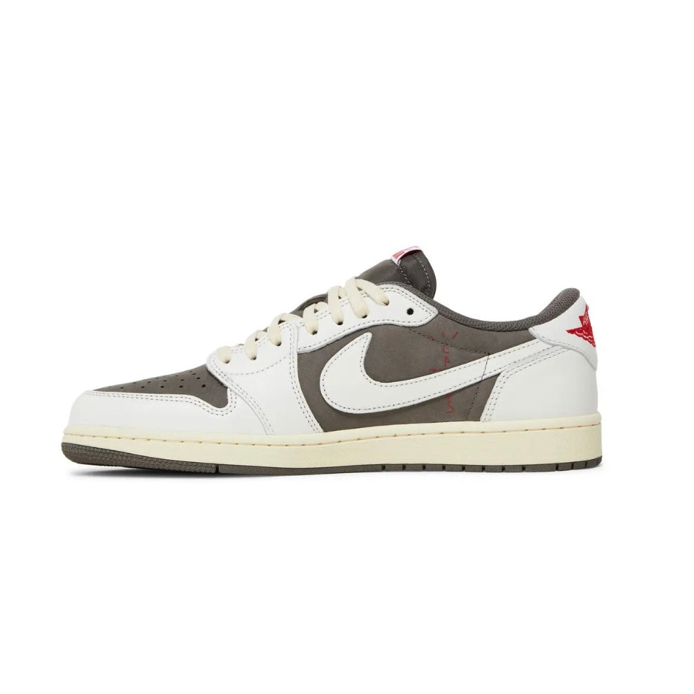 Air Jordan 1 Retro Low SP x Travis Scott “Reverse Mocha” sneakers