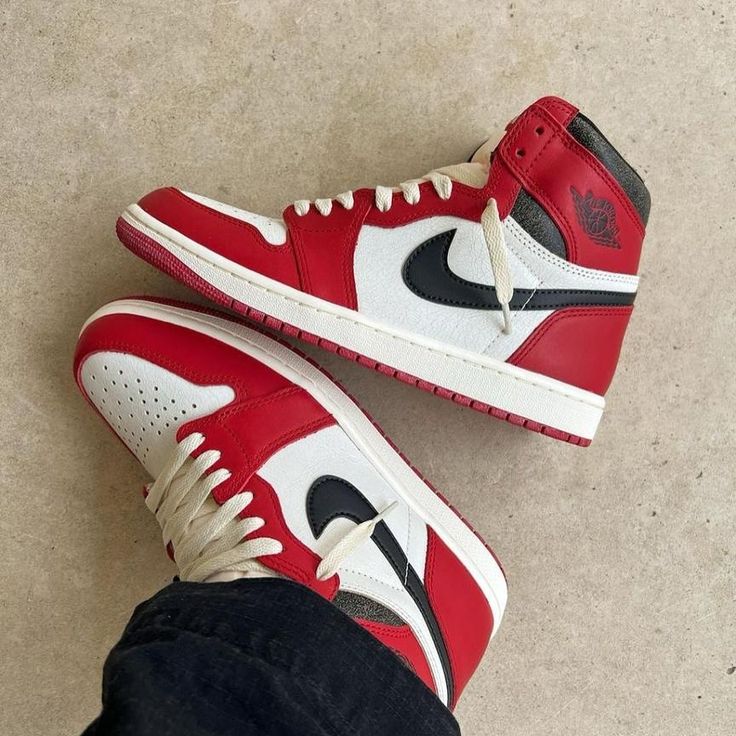 Air Jordan 1 Retro High Chicago 'Lost n Found'