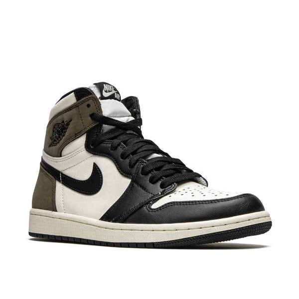 Air Jordan 1 Retro High "Dark Mocha" sneakers