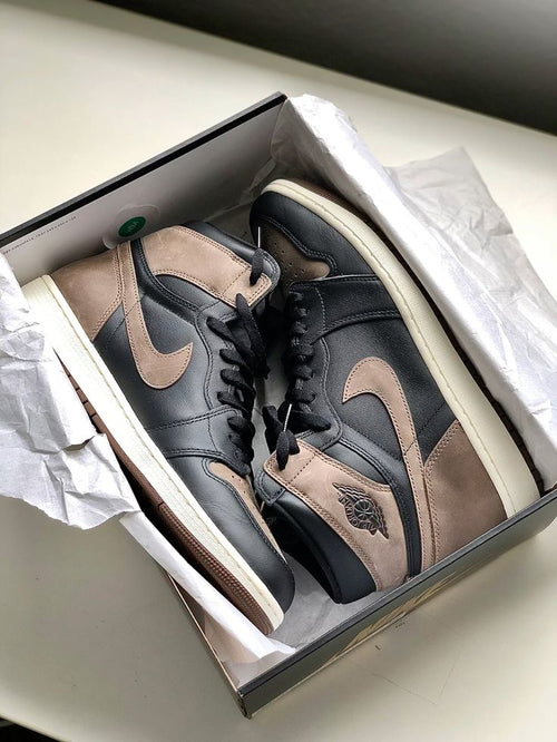 Air Jordan 1 Retro High 'Palomino'