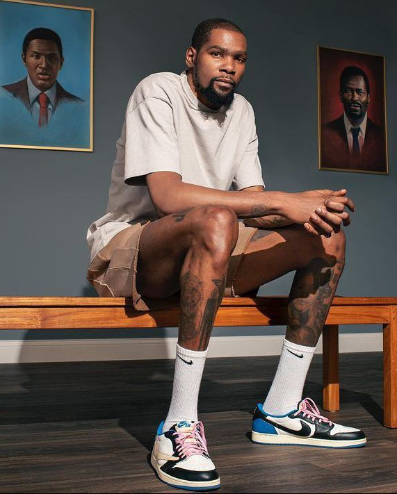Air Jordan 1 Retro Low x Travis Scott 'Fragment Design'