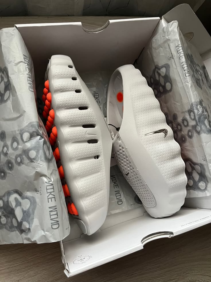 Mind 001 Slide 'Light Smoke Grey'