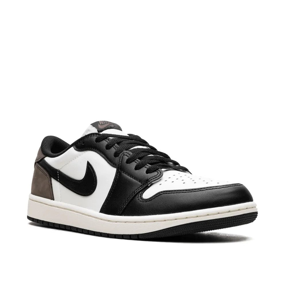 Air Jordan 1 Retro Low OG Dark Mocha Sneakers