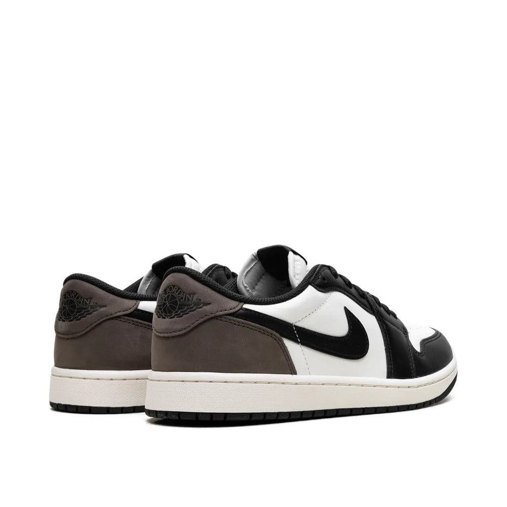 Air Jordan 1 Retro Low OG Dark Mocha Sneakers