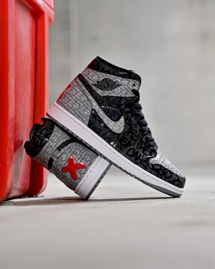 Air Jordan 1 Retro High 'Rebellionaire'
