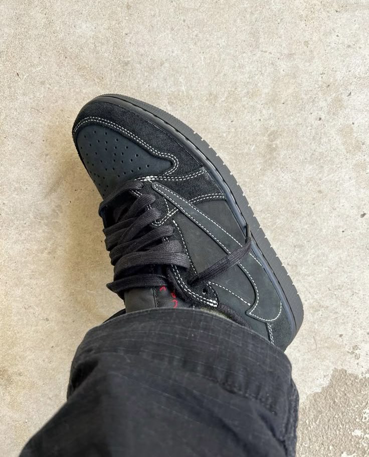Air Jordan 1 Retro Low x Travis Scott 'Black Phantom'