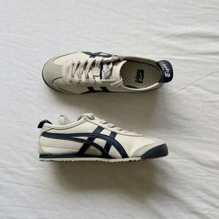 Onitsuka Tiger Mexico 66 'Birch Peacoat'