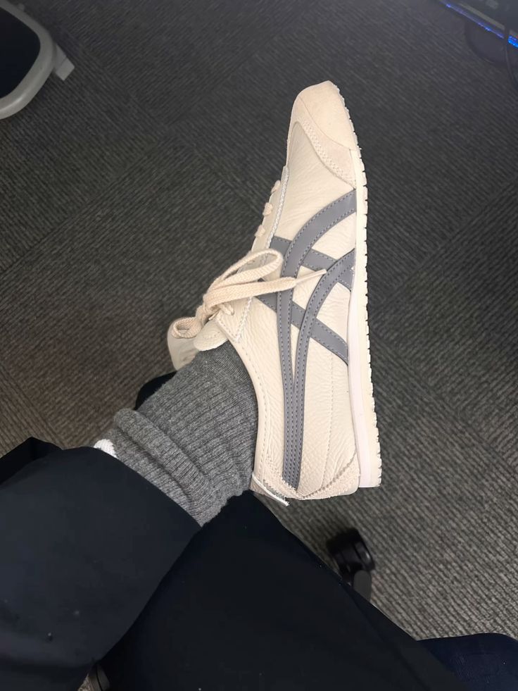 Onitsuka Tiger Mexico 66 'Grey White'